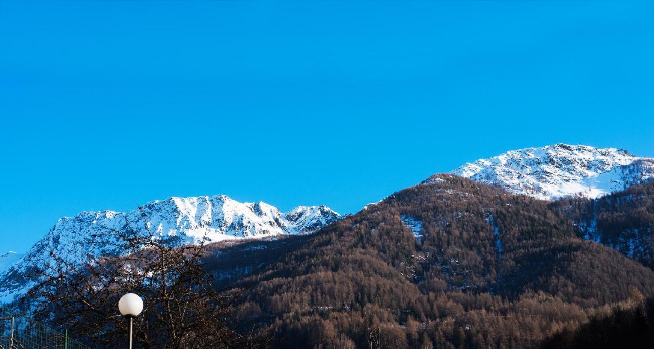 Lanterna Apartments Chiesa in Valmalenco Dış mekan fotoğraf