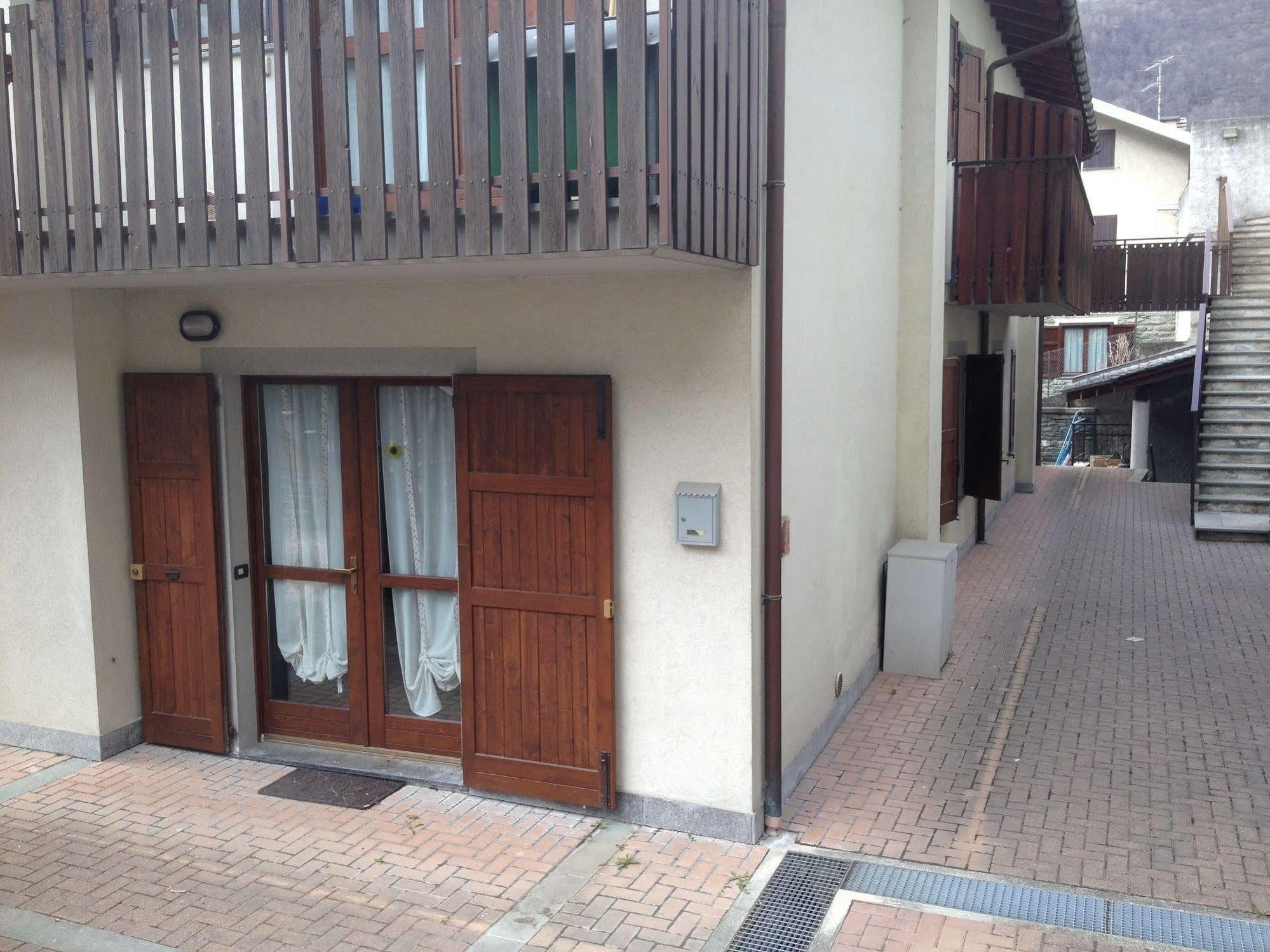 Lanterna Apartments Chiesa in Valmalenco Dış mekan fotoğraf